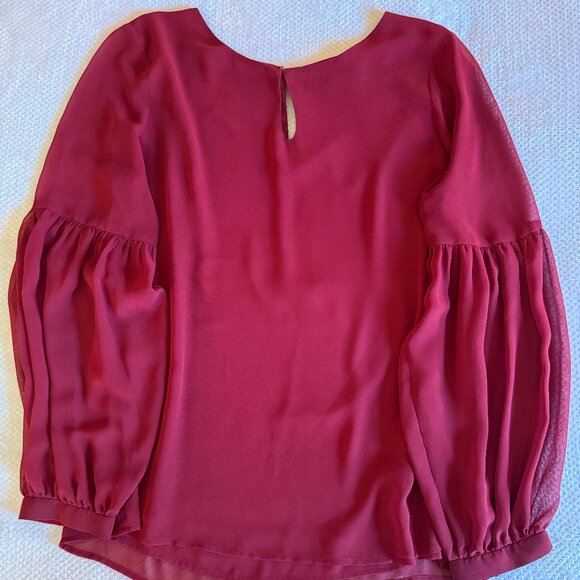 Express Blouse With Sheer Peasant Sleeves & Keyhole in Dark Wine Red Size L - Picture 1 of 8